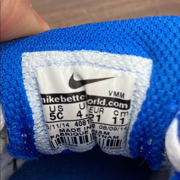 Nike air max kids 5C like new! - Picture 3 of 3